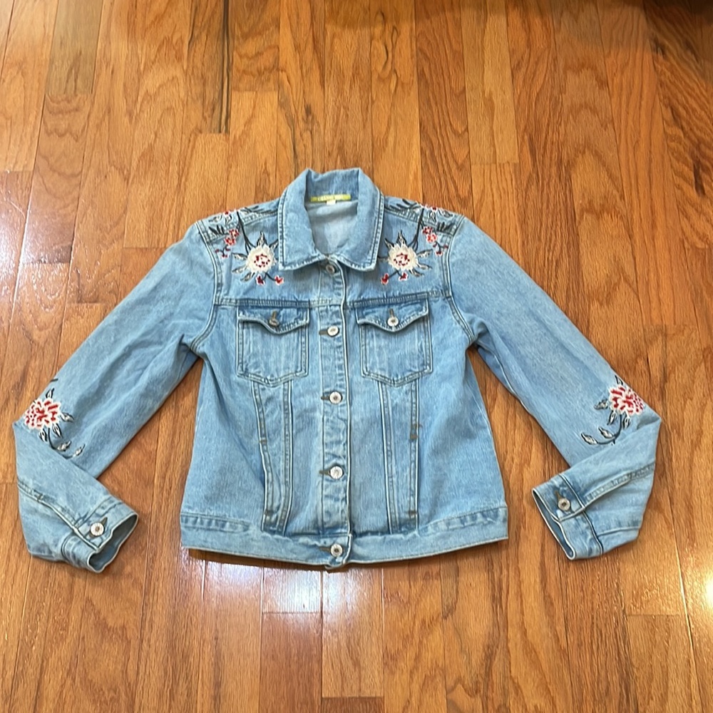 Gianni Bini Vintage Light Wash 100% Cotton Embroidered Jean Jacket Blue Medium